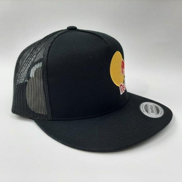 Red Bull Flat Bill Mesh Trucker Snapback Cap Hat Black Embroidered Racing F1 - Picture 3 of 4